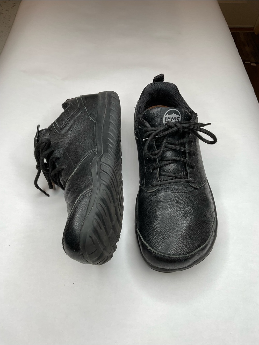 LEMS Men's Black Lightweight Lace-Up Sneakers